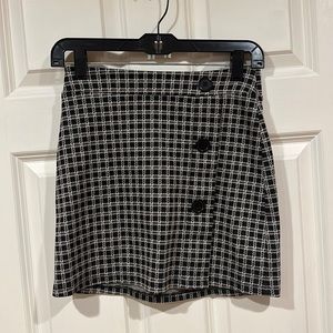 Pink Rose Houndstooth Black & Cream Skirt, Size S